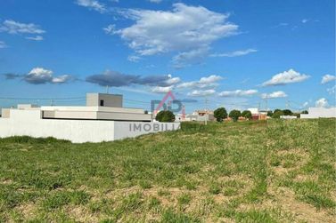 Terreno &agrave; venda - 517m&sup2; - Parque Residencial Metropolitano