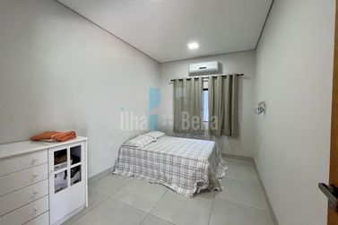 Ch&aacute;cara &agrave; venda - 