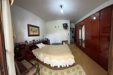 Casa para alugar - 241m&sup2; - Zona 1 A