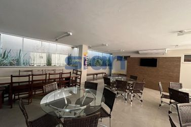 Apartamento para alugar - 378m&sup2; - Zona III