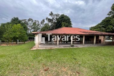 Ch&aacute;cara &agrave; venda - 33000m&sup2; - &Aacute;rea Rural de Umuarama