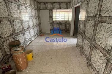 Casa para alugar - 186m&sup2; - Jardim Tropical