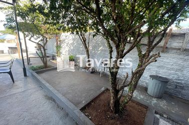 Casa &agrave; venda - 100m&sup2; - Parque Tarum&atilde;