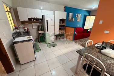 Casa &agrave; venda - 147m&sup2; - Parque Residencial It&aacute;lia