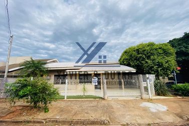 Casa &agrave; venda - 195m&sup2; - Parque Bandeirantes - ( Sob Consultar o valor)