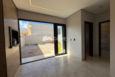 Casa &agrave; venda - 145m&sup2; - JARDIM GISELA