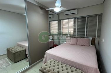 Apartamento &agrave; venda - 102m&sup2; - Zona VI
