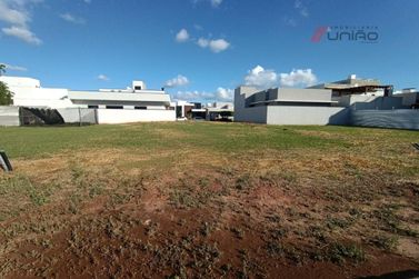 Terreno &agrave; venda - 255m&sup2; - Gleba Figueira