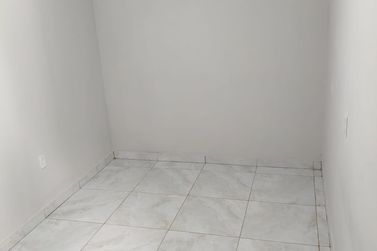 Casa para alugar - 60m&sup2; - CONJUNTO RESIDENCIAL C&Oacute;RREGO LONGE