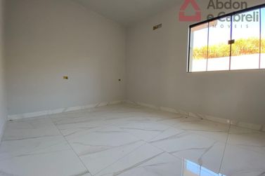 Casa &agrave; venda - 100m&sup2; - Parque Onix