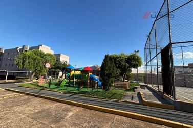 Apartamento &agrave; venda - 50m&sup2; - Zona II