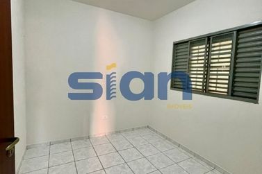 Casa para alugar - 90m&sup2; - 