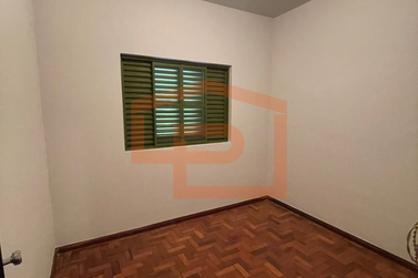 Casa &agrave; venda - 185m&sup2; - Jardim Indai&aacute;