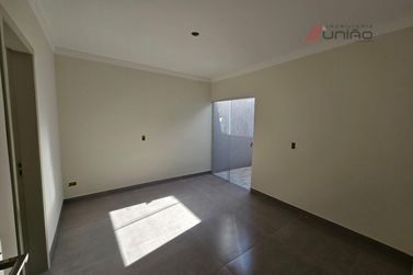 Casa &agrave; venda - 74m&sup2; - Jardim Ibis
