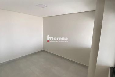 Sobrado &agrave; venda - 247m&sup2; - Zona V
