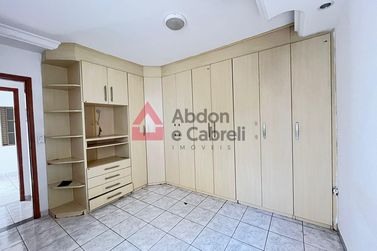 Casa para alugar - 100m&sup2; - Jardim Los Angeles