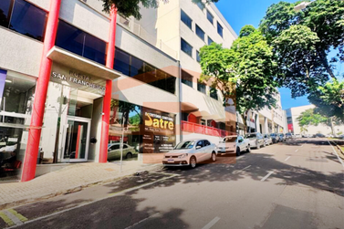 Apartamento &agrave; venda - 140m&sup2; - Zona II