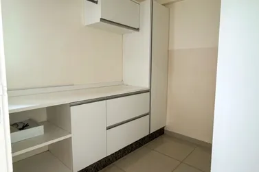 Apartamento &agrave; venda - 174m&sup2; - Zona I