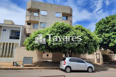 Apartamento &agrave; venda - 76m&sup2; - Zona II