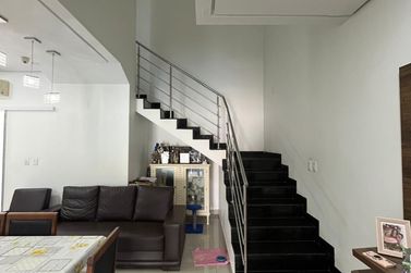 Casa &agrave; venda - 175m&sup2; - Jardim Aratimb&oacute;