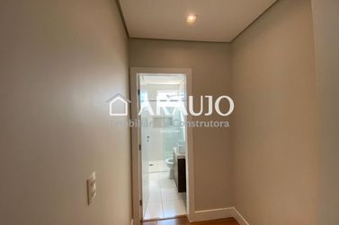 Apartamento &agrave; venda - 126m&sup2; - Edif&iacute;cio Villa Lobos - ZONA I