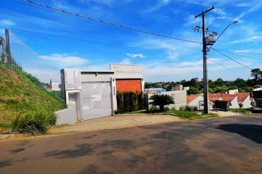 Casa &agrave; venda - 110m&sup2; - Zona I - A