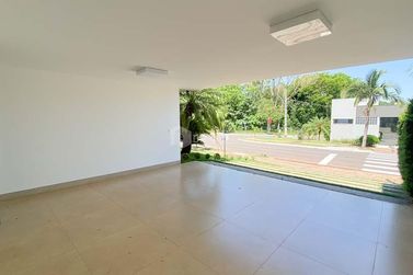 Casa &agrave; venda - 219m&sup2; - Condom&iacute;nio Portal das &Aacute;guas