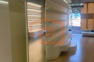 Sala Comercial para alugar - 170m&sup2; - Zona III