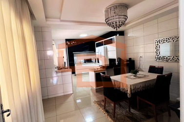 Sobrado &agrave; venda - 251m&sup2; - Jardim dos Pr&iacute;cipes