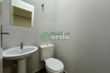 Sal&atilde;o Comercial para alugar - 450m&sup2; - Zona VII