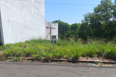 Terreno &agrave; venda - 373m&sup2; - Alto da Paran&aacute;