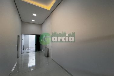Casa &agrave; venda - 90m&sup2; - Jardim Cima