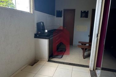 Casa &agrave; venda - 100m&sup2; - Serra dos Dourados