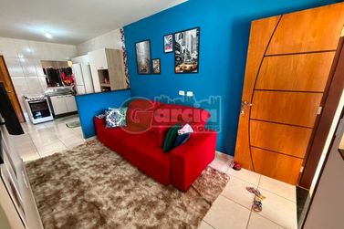 Casa &agrave; venda - 147m&sup2; - Parque Residencial It&aacute;lia