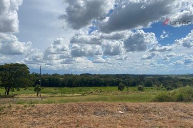 Terreno &agrave; venda - 267m&sup2; - Parque Residencial Viena III