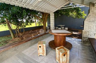 Casa &agrave; venda - 310m&sup2; - Perimetro Urbano Serra Dos Dourados
