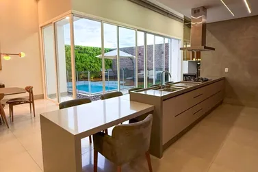 Casa &agrave; venda - 280m&sup2; - Zona VII