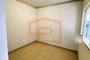 Casa &agrave; venda - 120m&sup2; - Jardim Vila Rica