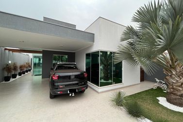 Casa &agrave; venda - 360m&sup2; - Jardim Tamoio