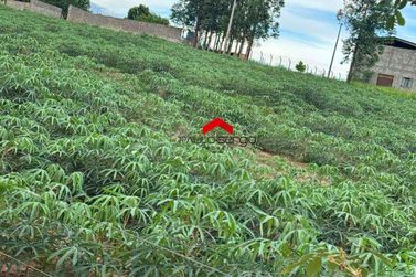 Ch&aacute;cara &agrave; venda - 121m&sup2; - Jardim Universit&aacute;rio