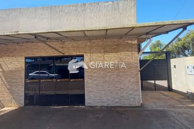 Casa &agrave; venda - 130m&sup2; - JARDIM COOPAGRO