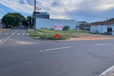 Terreno &agrave; venda - 494m&sup2; - Zona IV