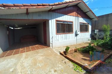 Casa &agrave; venda - 360m&sup2; - Parque Tarum&atilde;