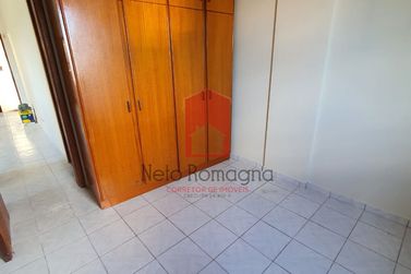 Apartamento &agrave; venda - 70m&sup2; - Zona III