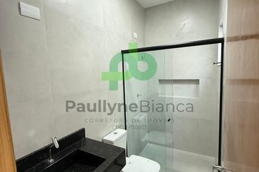 Casa &agrave; venda - 130m&sup2; - ZONA I
