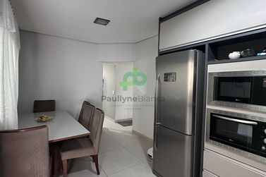 Casa &agrave; venda - 155m&sup2; - Parque Tarum&atilde;