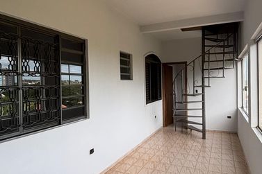 Apartamento para alugar - 220m&sup2; - Zona VII