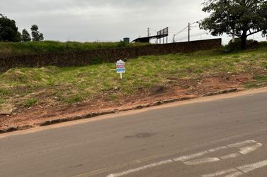 Terreno &agrave; venda - 1140m&sup2; - PARQUE INDUSTRIAL I