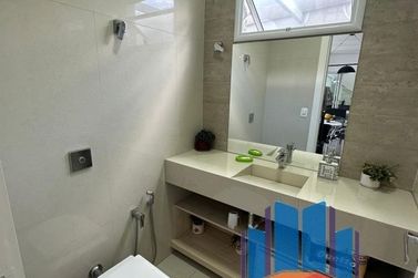 Casa &agrave; venda - 267m&sup2; - Ecoville Residence