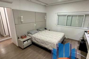 Casa &agrave; venda - 267m&sup2; - Ecoville Residence